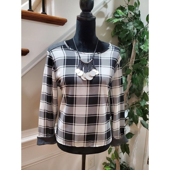 Sadie Robertson Women's Black & White Polyester Round Neck Long Sleeve Blouse L - Picture 1 of 12